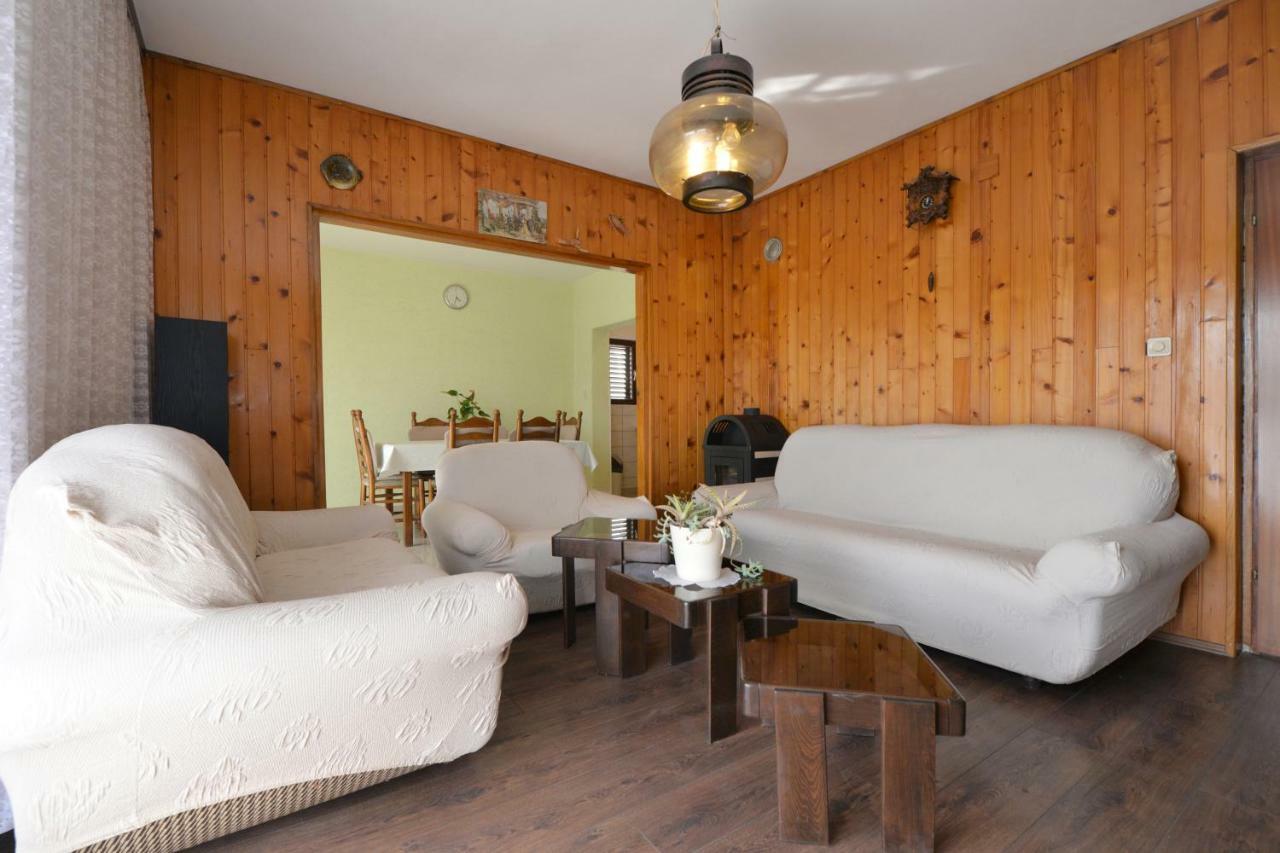 Apartmani Sime Betina  Eksteriør bilde